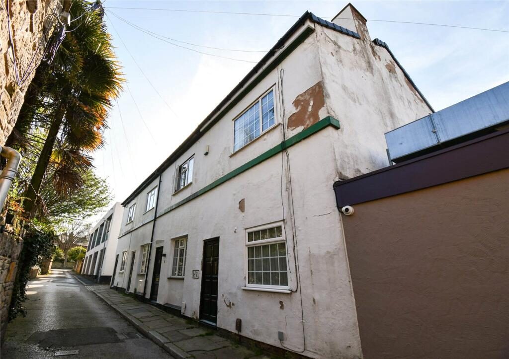 Terraced House