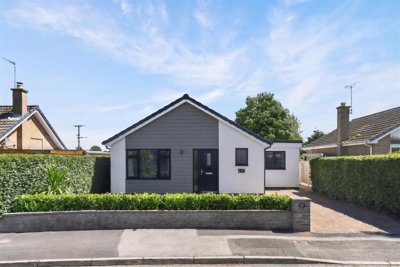 Property on Courtneys, YO19 6BR