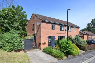 Property on Princess Close, HG4 1HZ