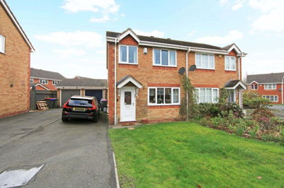 Property on Wains Close, TF3 5AU
