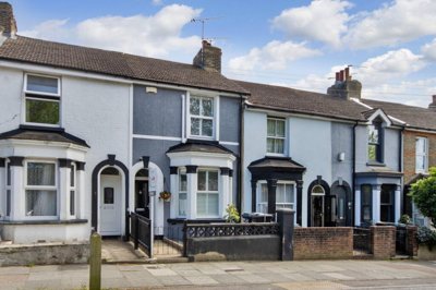 Property on Park Avenue, DA11 8DW