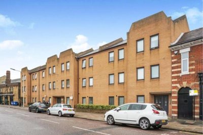 Property on Lincoln Road, PE1 2RQ