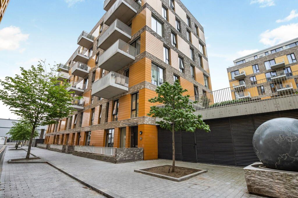 Property main image