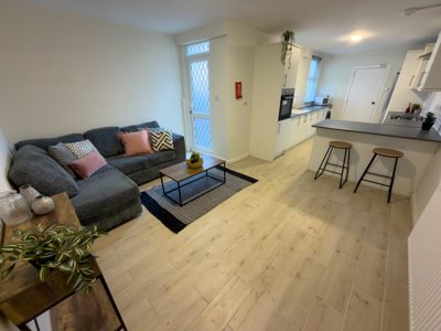 Property on Adelaide Road, L7 8SH