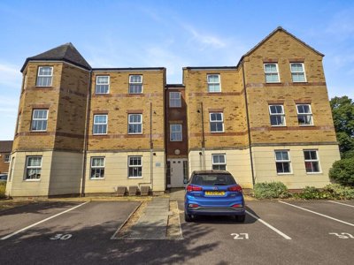 Property on Elvaston Court, NG31 7FL