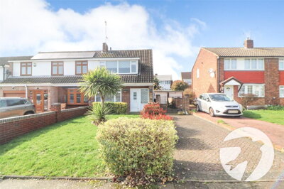 Property on Chesworth Close, DA8 3AB