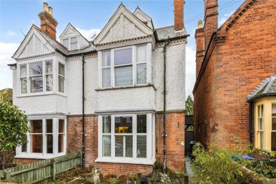 Property on SL7 1EB