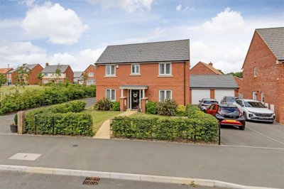 Property on Whinfell Road, S41 8ES