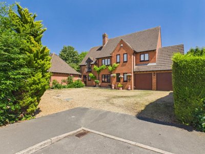 Property on Forest Gardens, PE9 2FL