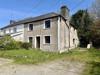 Property on SA40 9SY