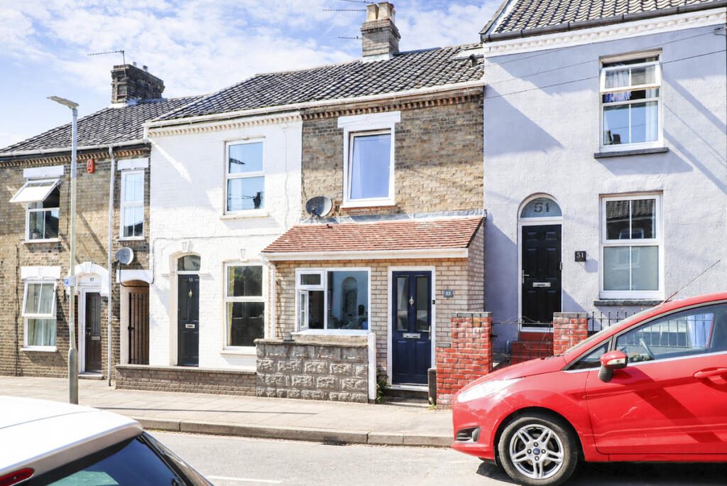 Property main image