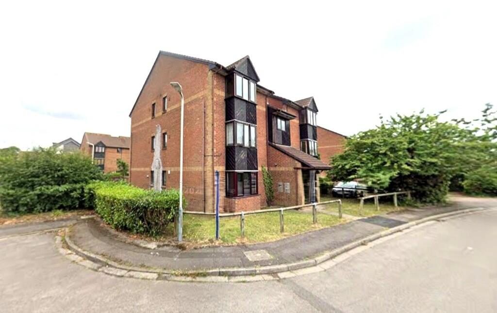 Property main image