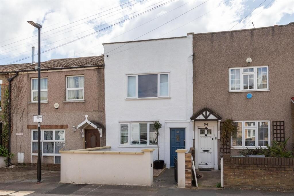 Terraced House