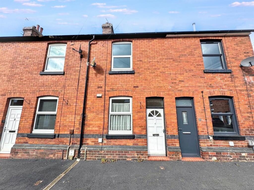 Terraced House