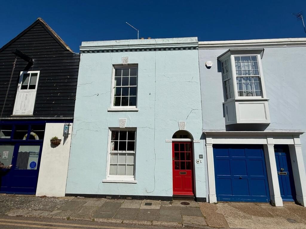 Terraced House