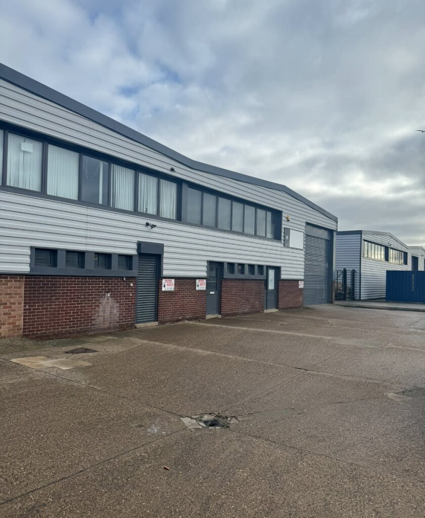 Distribution Warehouse