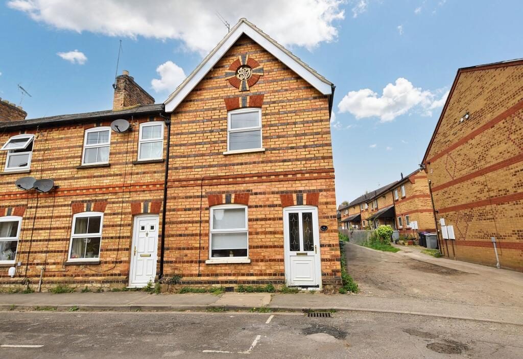 Property main image