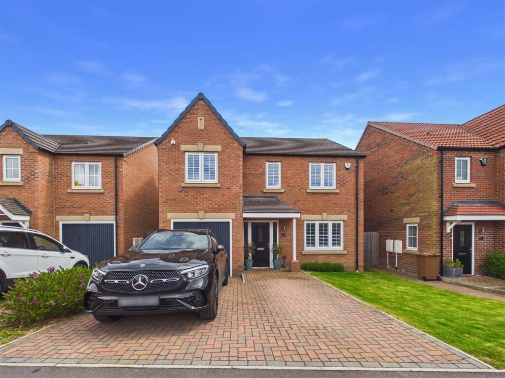 Property main image