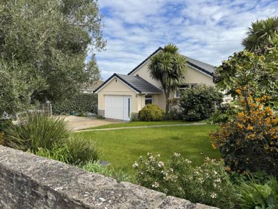 Property on Ballard Estate, BH19 1QZ