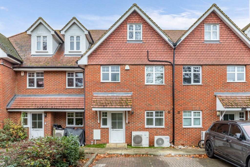 Terraced House