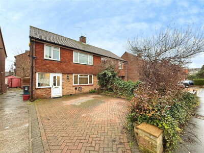 Property on Main Street, TW13 6SY