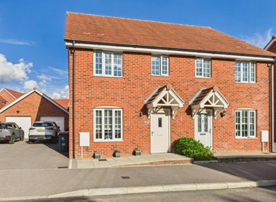 Property on Daffodil Crescent, RH10 3UY