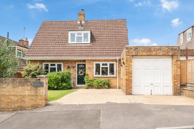Property on Mead Road, SP10 2JS