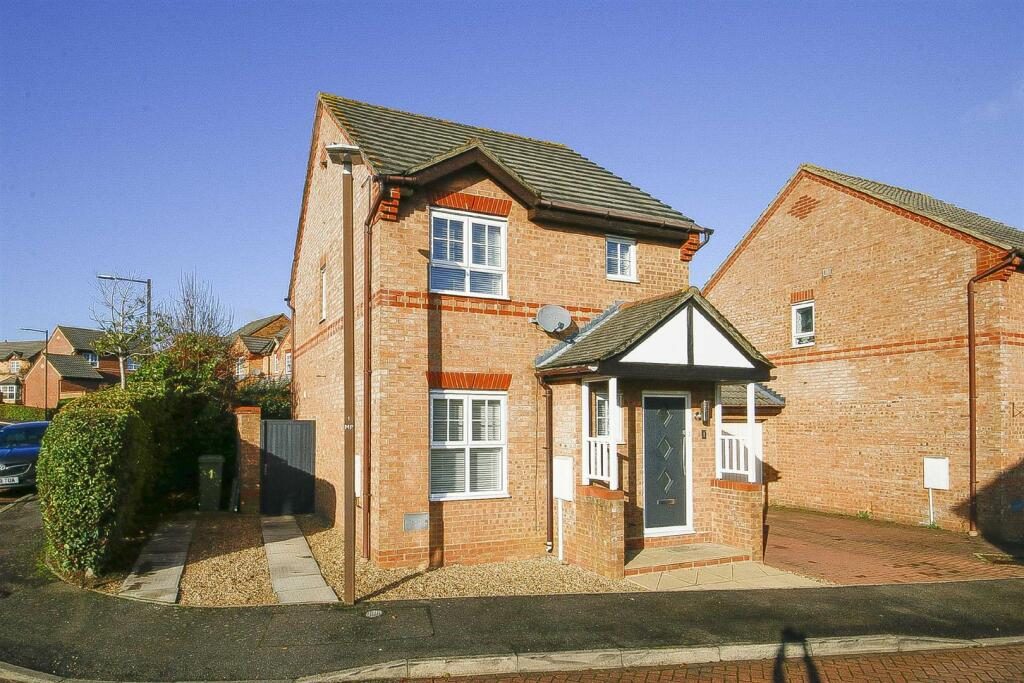 Property main image
