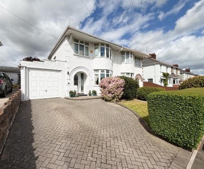 Property on CF31 4SY