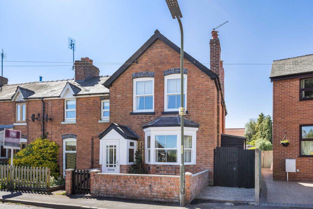 Terraced House