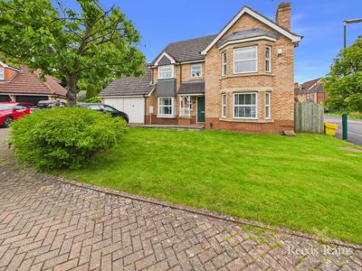 Property on Roseberry Mount, TS14 6RU