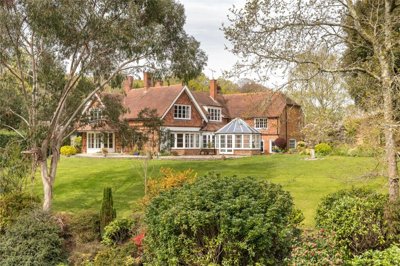 Property on SO43 7EA