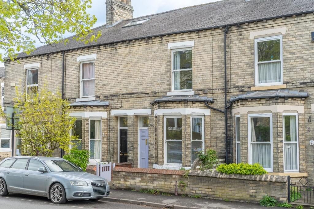Terraced House
