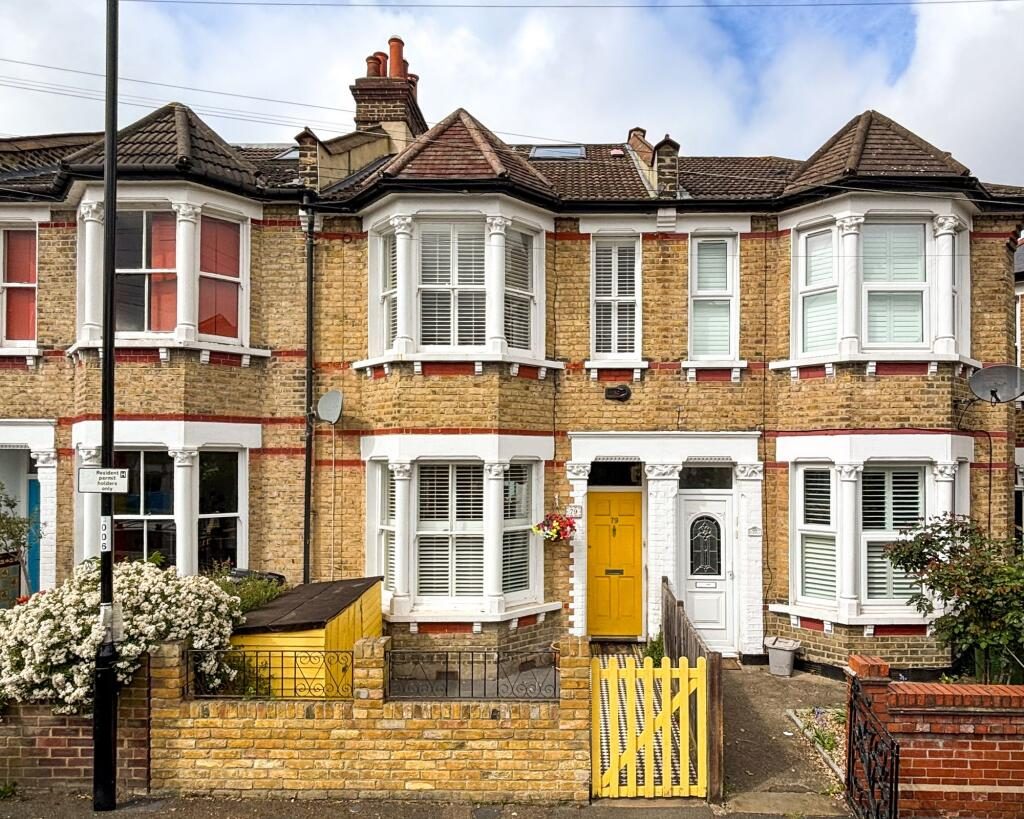 Terraced House