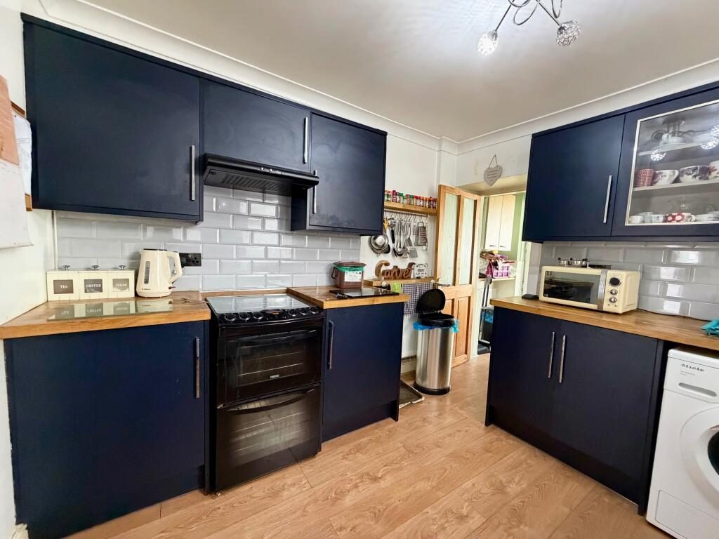 Thumbnail 12