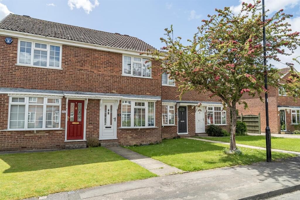 Property main image