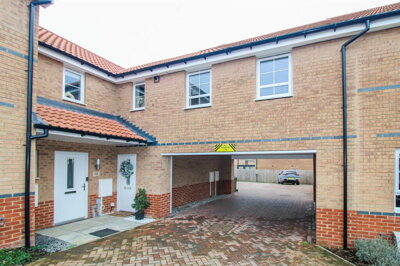 Property on Chidswell Lane, WF12 7FE