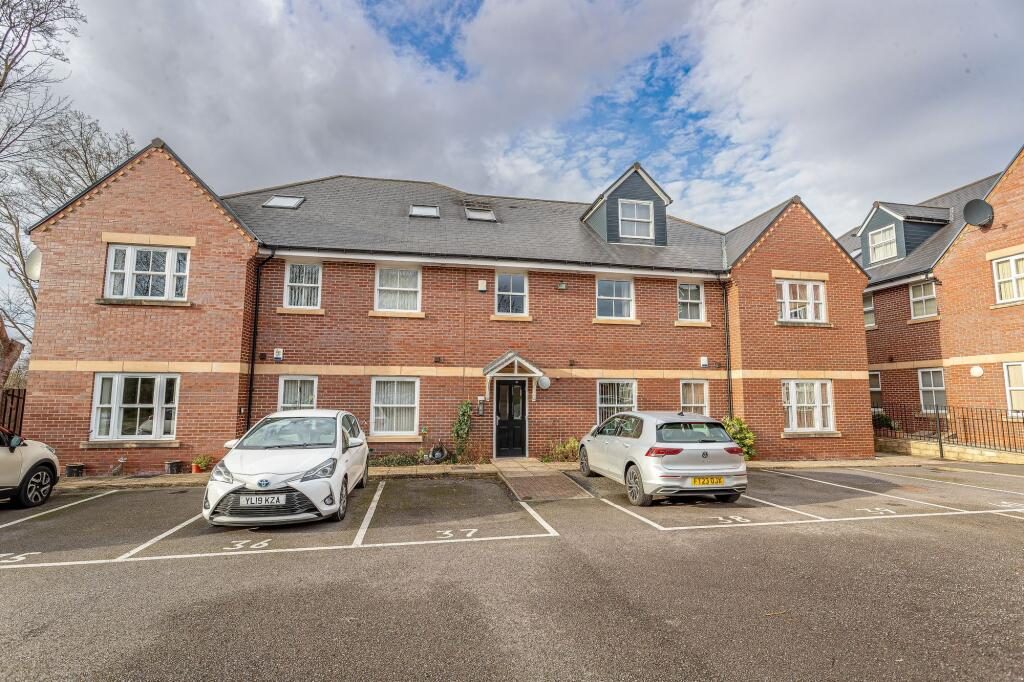 Property main image