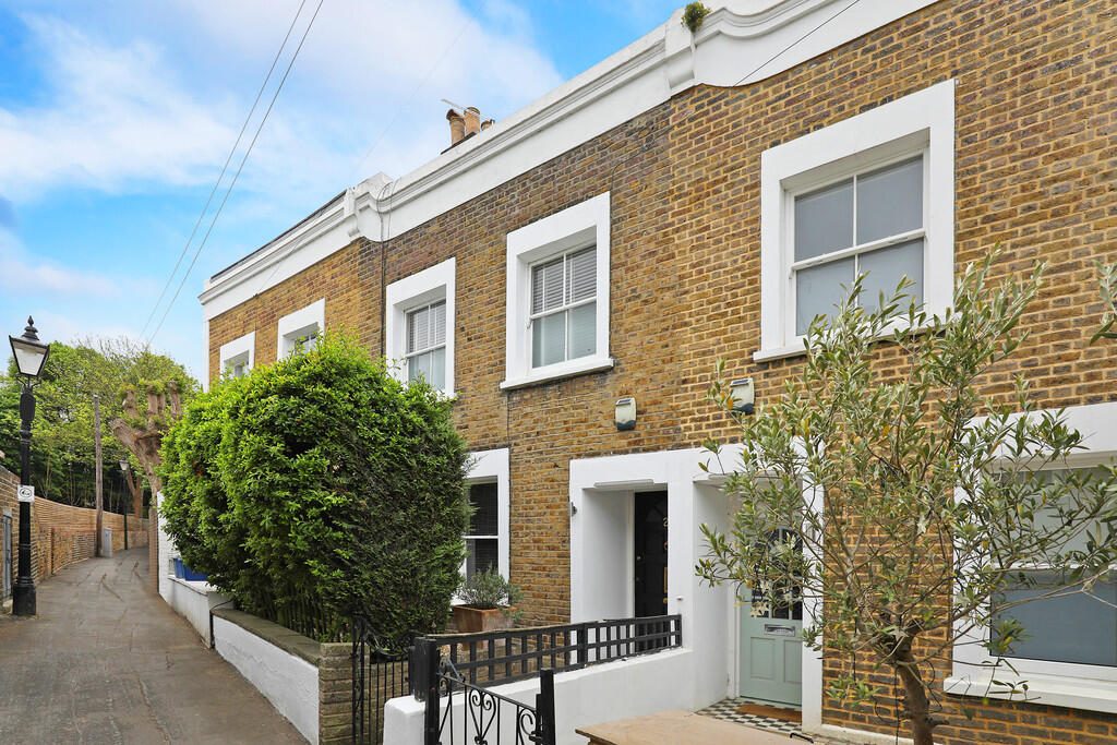 Terraced House