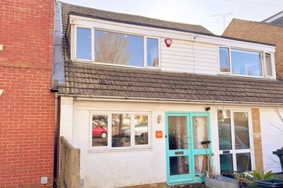 Property on Hythe Road, BN1 6JS