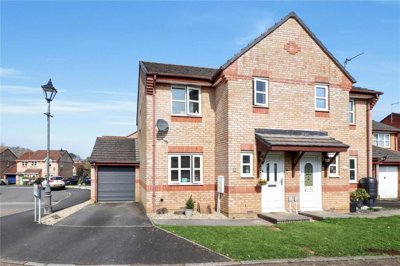 Property on The Copse, EX31 3UU