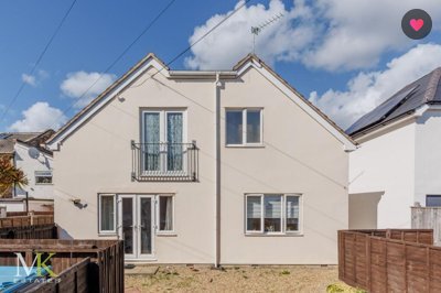 Property on Holdenhurst Road, BH8 8AX
