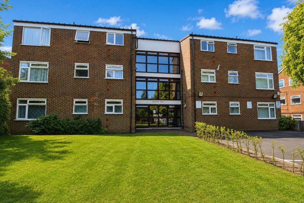 Property main image