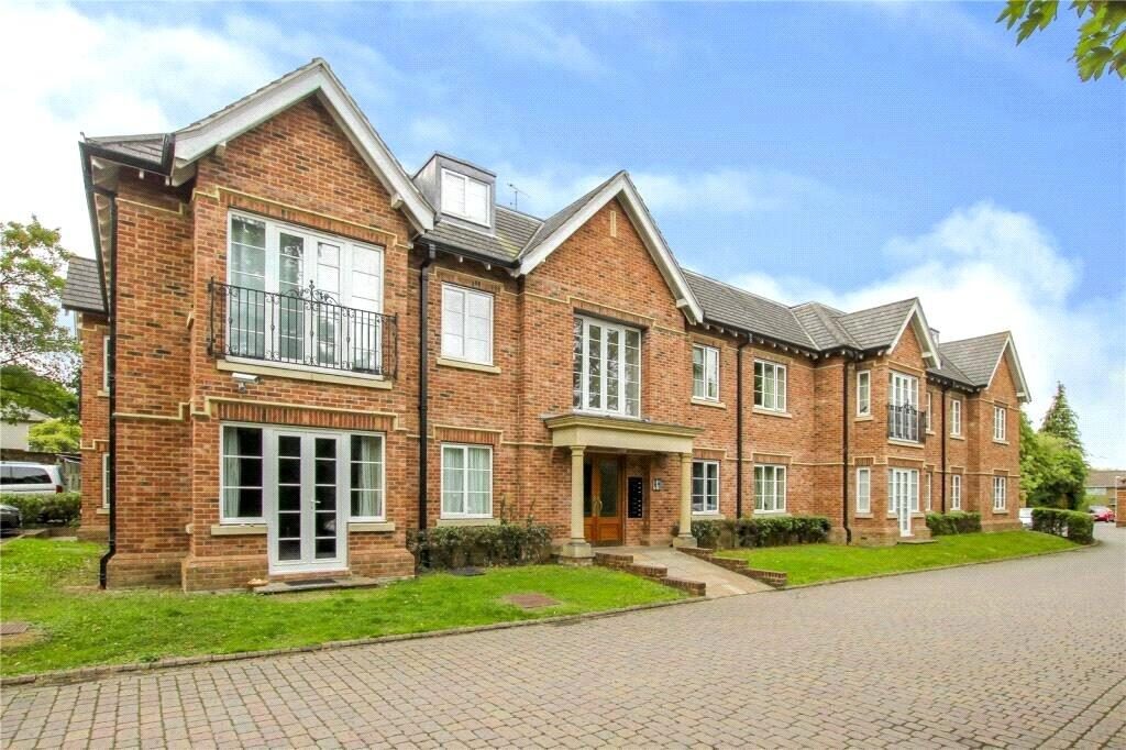 Property main image