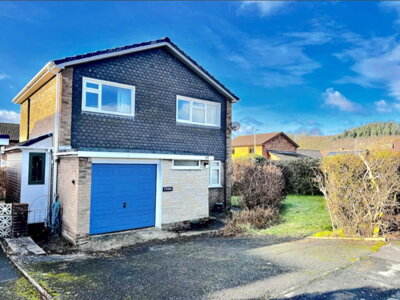 Property on Cwm Aur, SY23 4NT