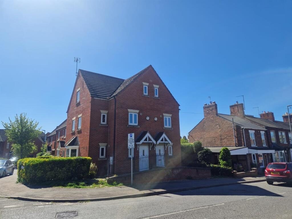 Terraced House