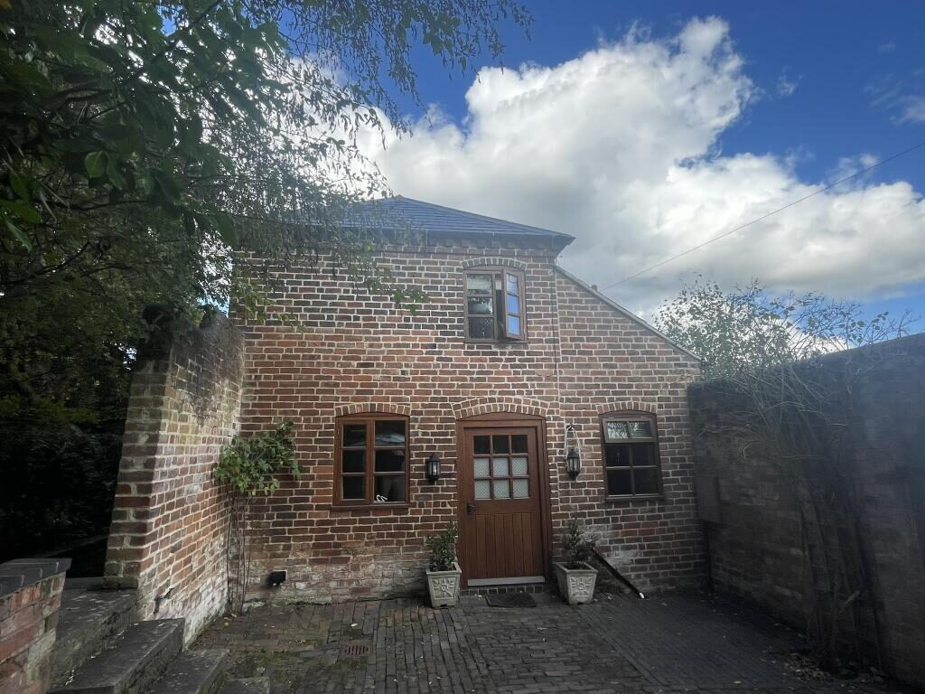 Coach House