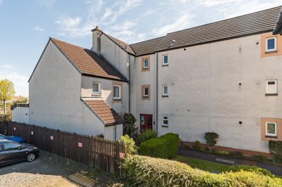 Property on EH12 9HS
