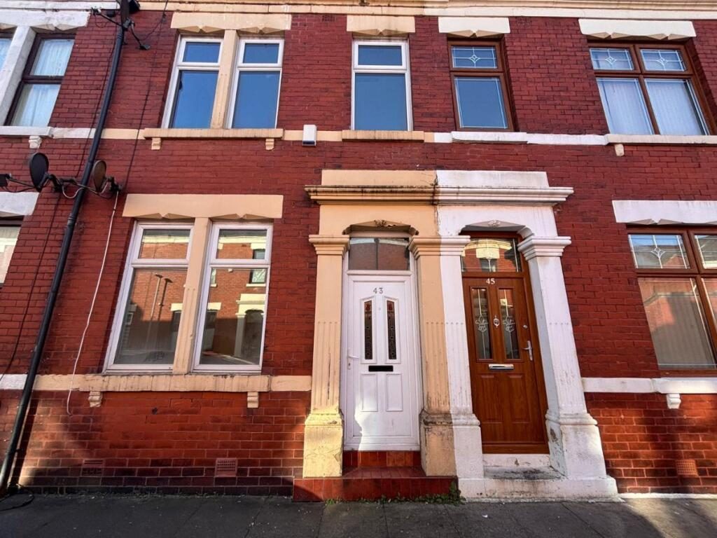 Terraced House