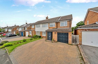 Property on Miltons Crescent, GU7 2NT